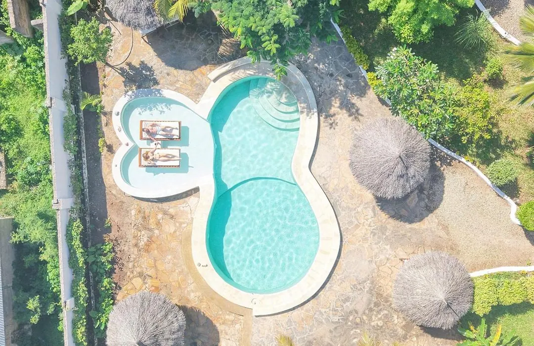 Mawimbi Bungalows-1